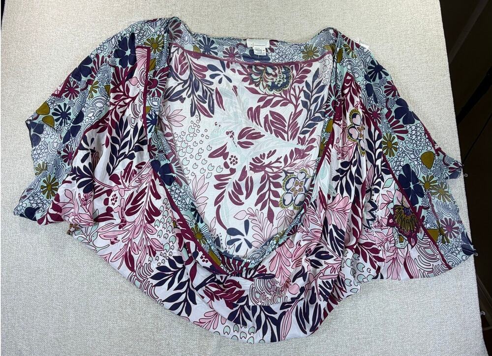 Anthropologie Women's One Size White Maroon Floral Print Open Front Shrug Top - Picture 1 of 11